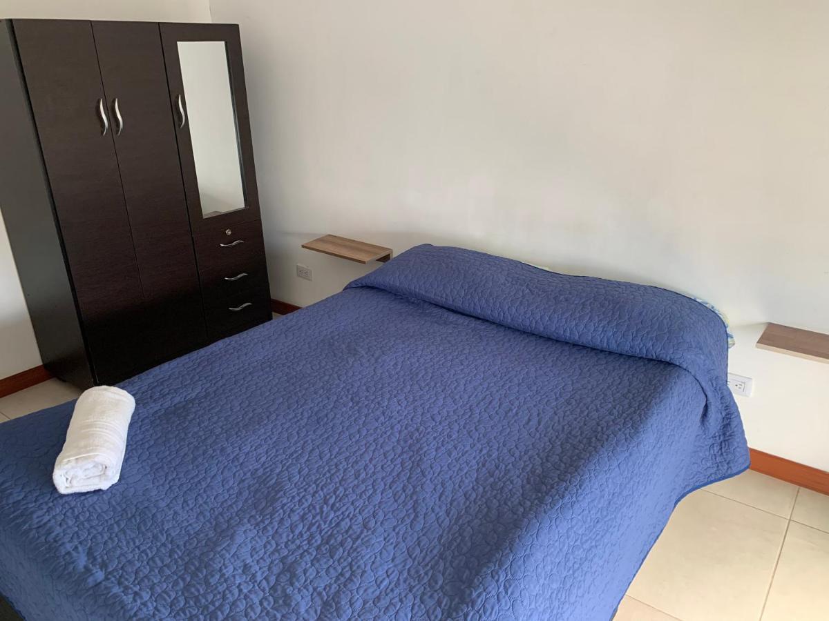 Apartamento cerca del CC Titan Plaza Bogotá Exterior foto